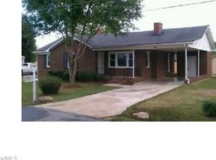 1009 Madison St, Burlington, NC 27217