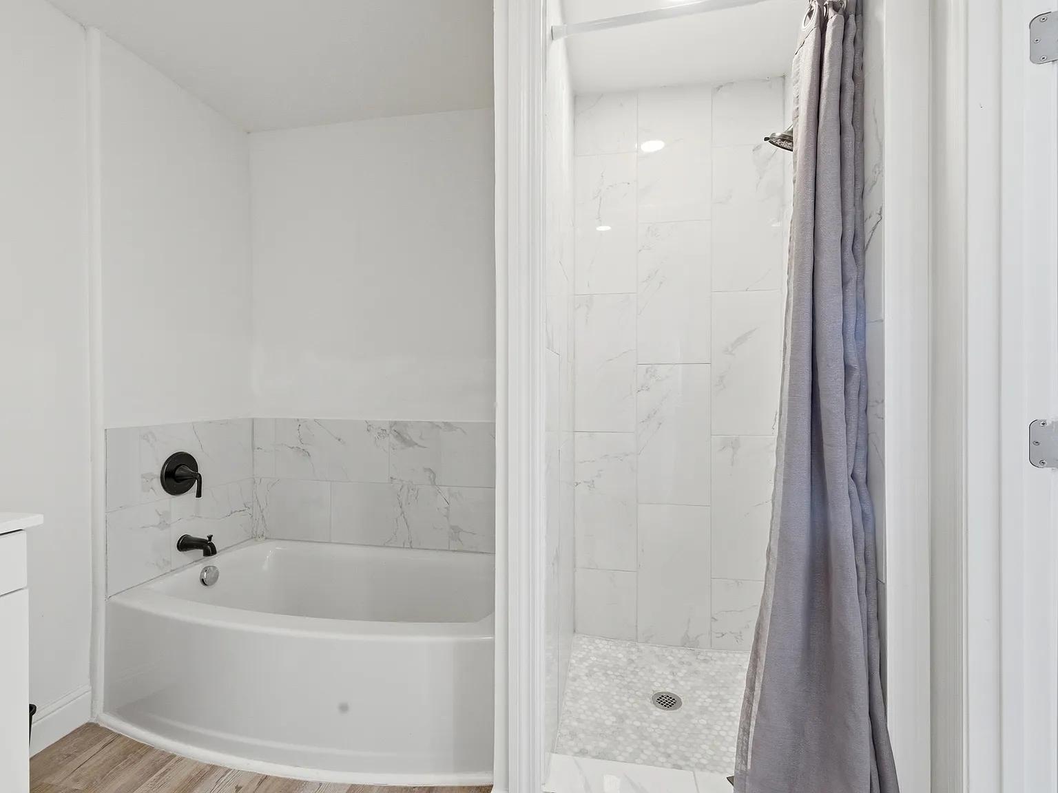 3 bed, 1800 sqft, $1,800 — Photo 3