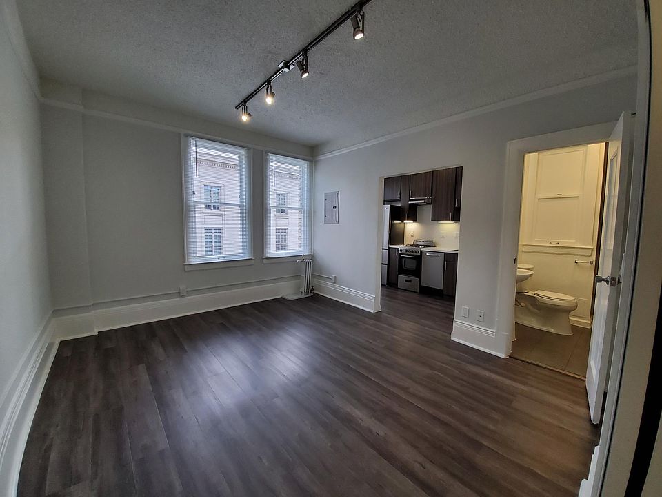 1st image of 142 McAllister St #402