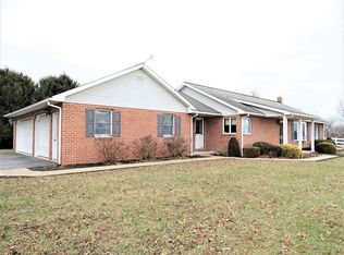 310 Schoeneck Rd, Stevens, PA 17578