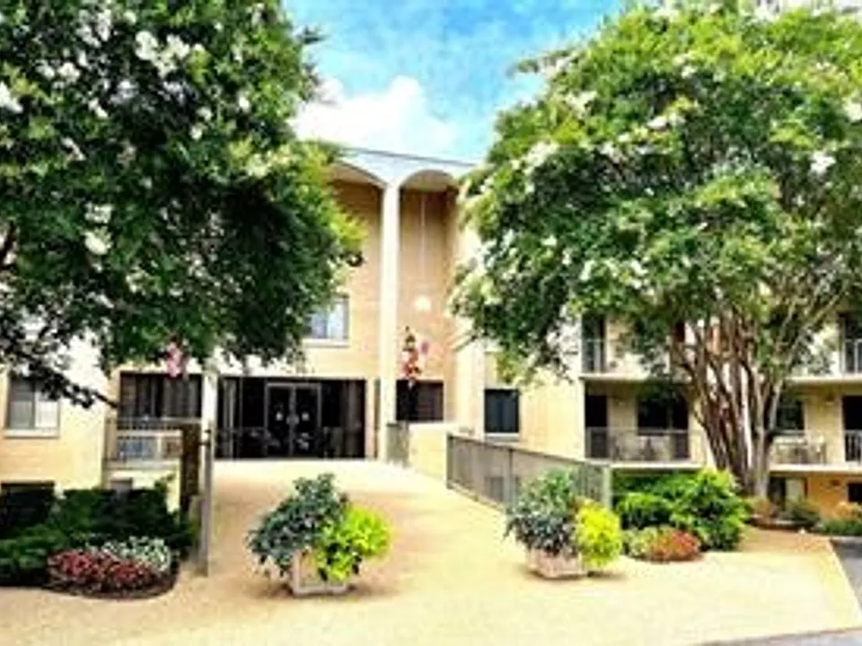 7425 Democracy Blvd #310