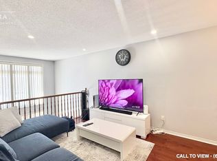1512 Walkley Rd #100, Ottawa, ON K1V2G5