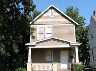 413 SW Tyler St, Topeka, KS 66603