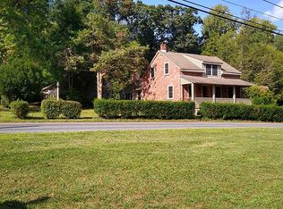 430 Adamstown Rd, Reinholds, PA 17569