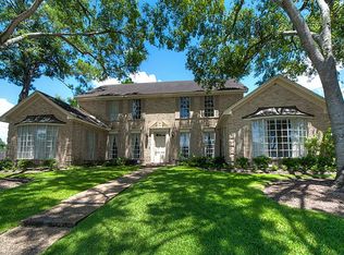 603 Longview Dr, Sugar Land, TX 77478