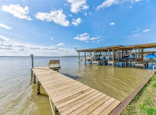 722 Lakeview Hbr, Onalaska, TX 77360