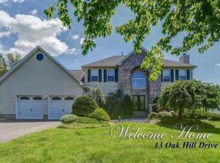 13 Oak Hill Dr, Monroe Township, NJ 08831