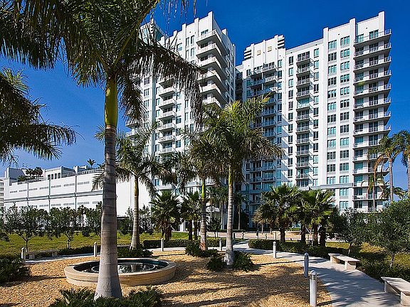 2nd image of 300 S Australian Ave Unit 122