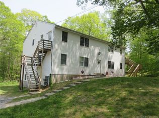 434 Cow Hill Rd #4, Mystic, CT 06355