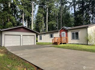 2302 195th Ave SW, Lakebay, WA