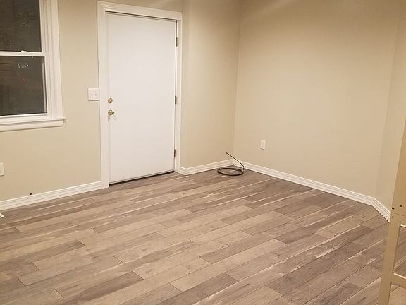 4th image of 37 Bridgeman St #1