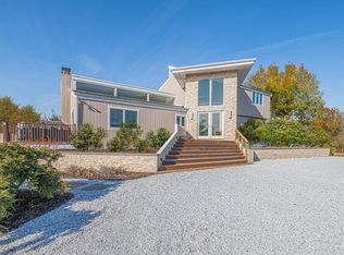 1 Stacy Dr, Westhampton, NY 11978