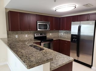 2740 SW 28th Ter APT 209, Miami, FL 33133