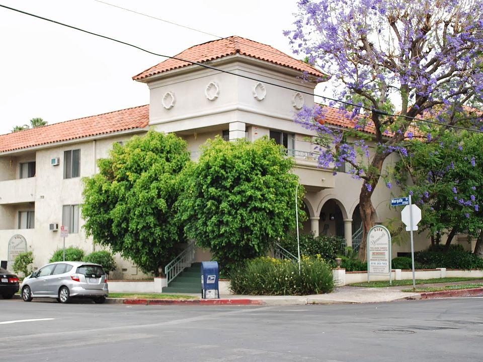 Yarmouth Apartments