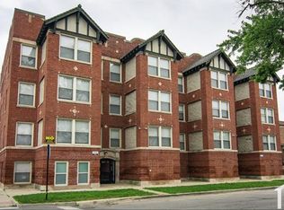 6905 S Prairie Ave #3, Chicago, IL 60637