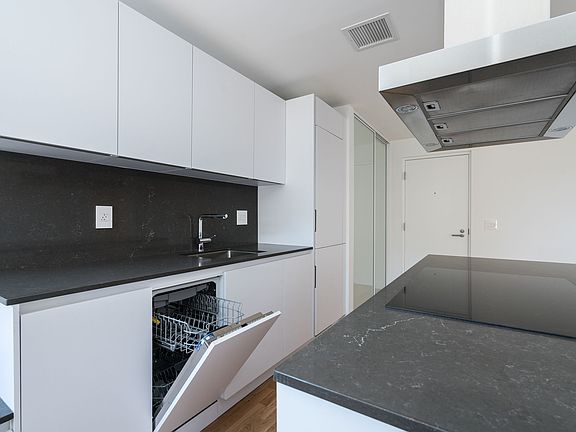 3rd image of 612 Dawes Rd #50081A-308