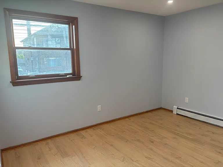 361 Commercial Ave #1 — Photo 18