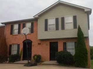 156 S Killarney Ln, Richmond, KY 40475
