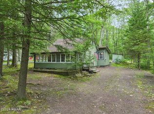 950 Highway 390, Greentown, PA 18426