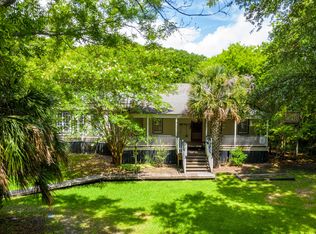 1908 Flag St, Sullivans Island, SC 29482