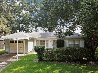 1454 Oak Tree Dr, Houston, TX 77055