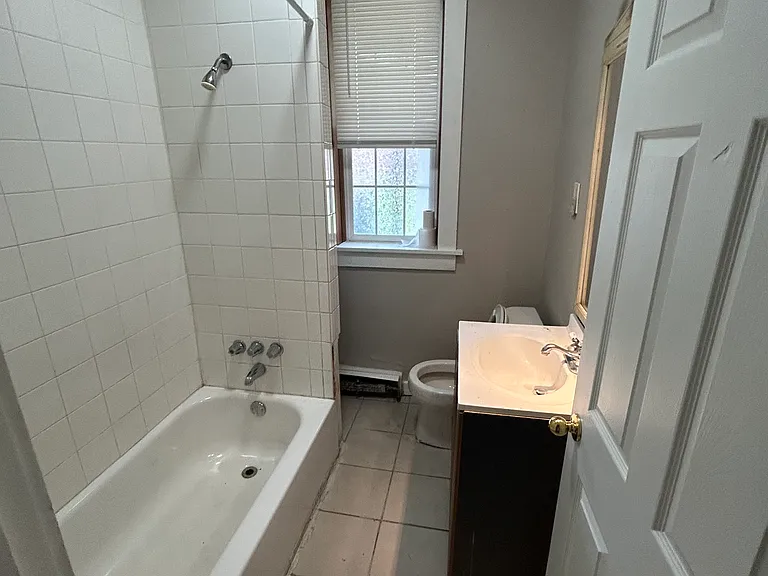 2855 N Humboldt St #6 — Photo 8