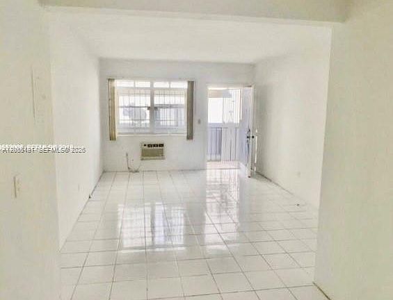 4th image of 4015 Indian Creek Dr APT 306