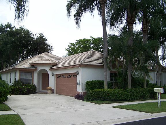 2nd image of 6108 Bay Isles Dr