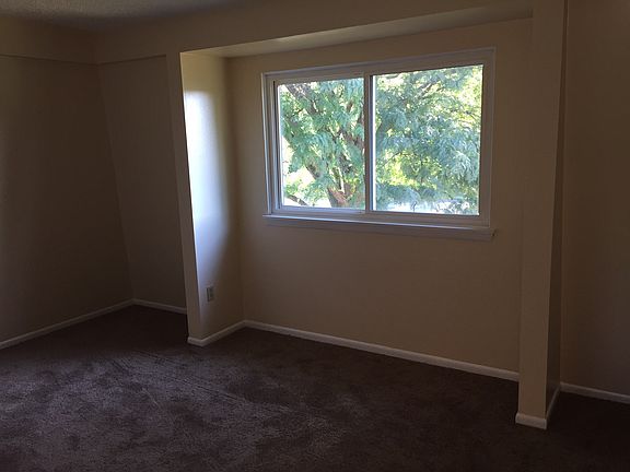 5th image of 18 Woodlands
