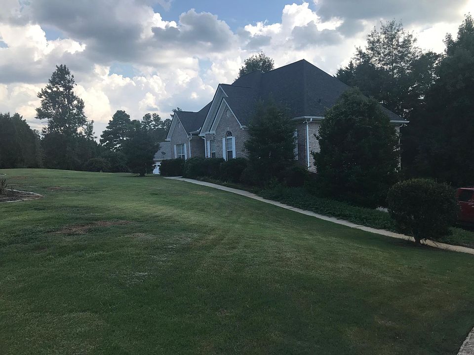 1st image of 125 Brook Hollow Dr