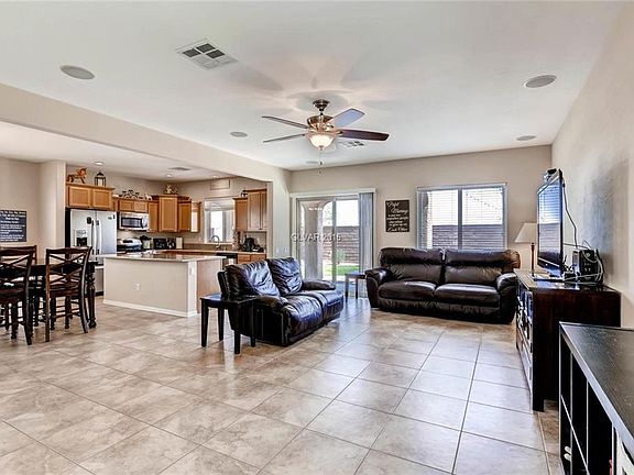 4th image of 10150 Lucca Bluff St