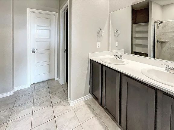 2nd image of 117 Whitetail Way