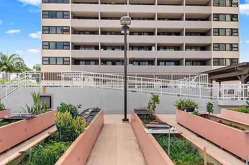 POHULANI SENIOR LIVING APARTMENTS Photo 1