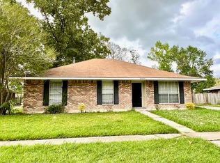 16525 Ellis Ave, Baton Rouge, LA 70816