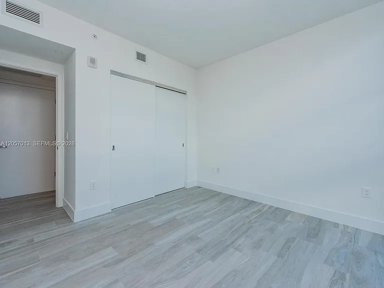 1010 Brickell Ave #3701 — Photo 8