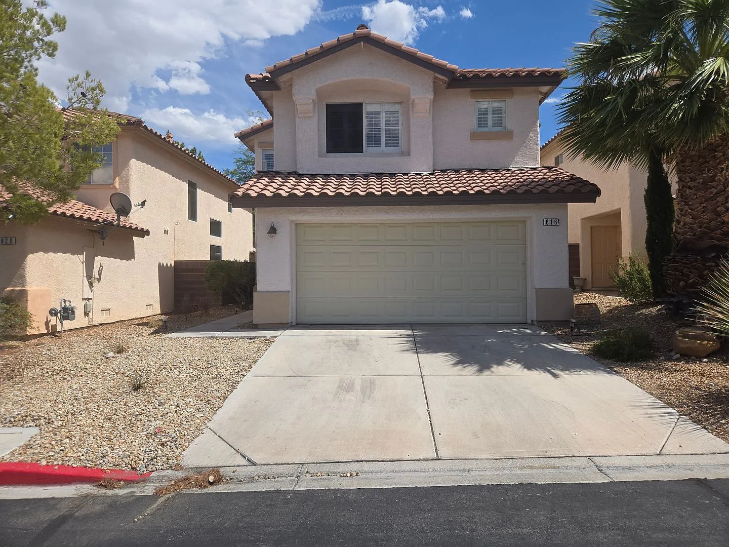 Summerlin Home Waiting For You! — Photo 2