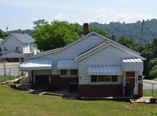 581 Center Ave, Charleroi, PA
