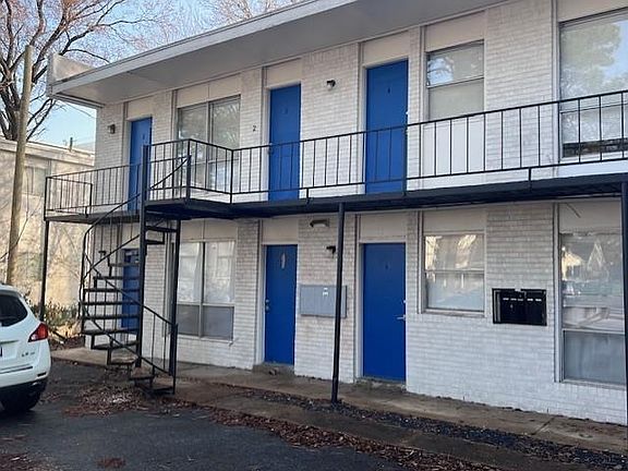 3rd image of 600 Patterson St