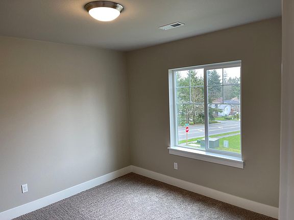 5th image of 1406 Woodside Dr