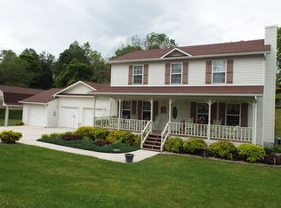 144 Springfield Ln, Jacksboro, TN 37757