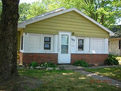 1st image of 705 Beerenbrook St