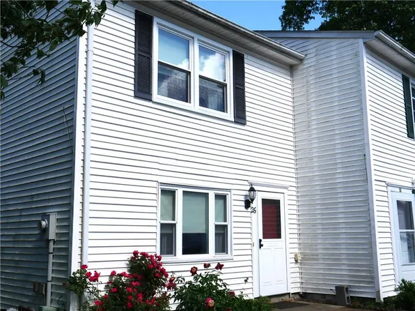 26 Greenhouse Lane, Poughkeepsie, NY 12603