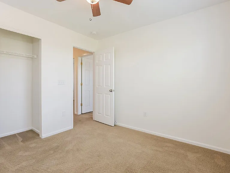 4240 Brookwood Pl — Photo 13
