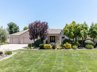 1830 Doak Blvd, Ripon, CA 95366