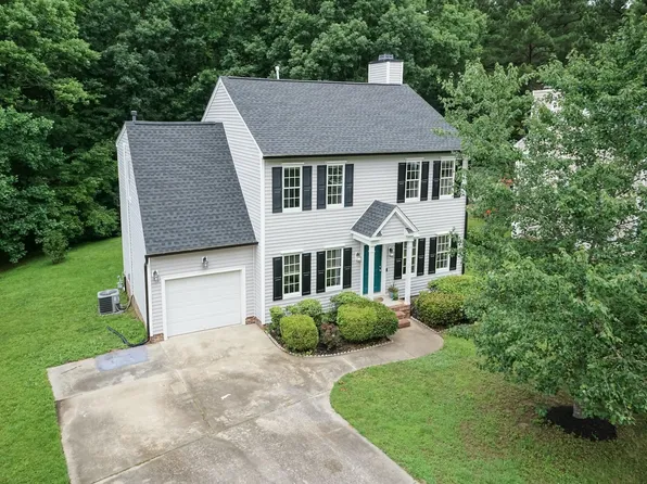 3110 Trinness Dr, Durham, NC 27707