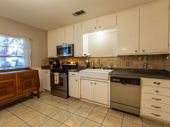 2nd image of 2401 W Bethesda Rd