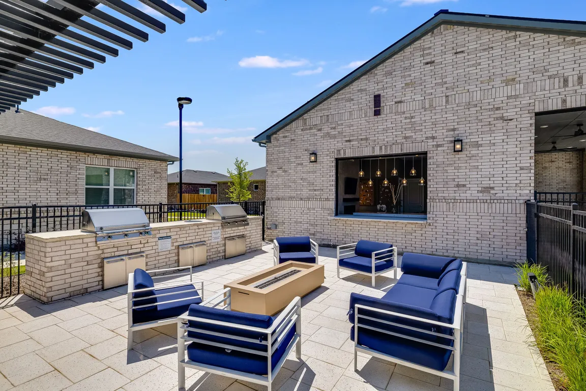 Yardly Cross Creek Meadows apartments community photo