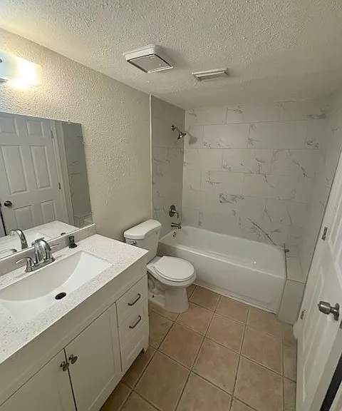 8127 Stonehurst St #8 — Photo 10