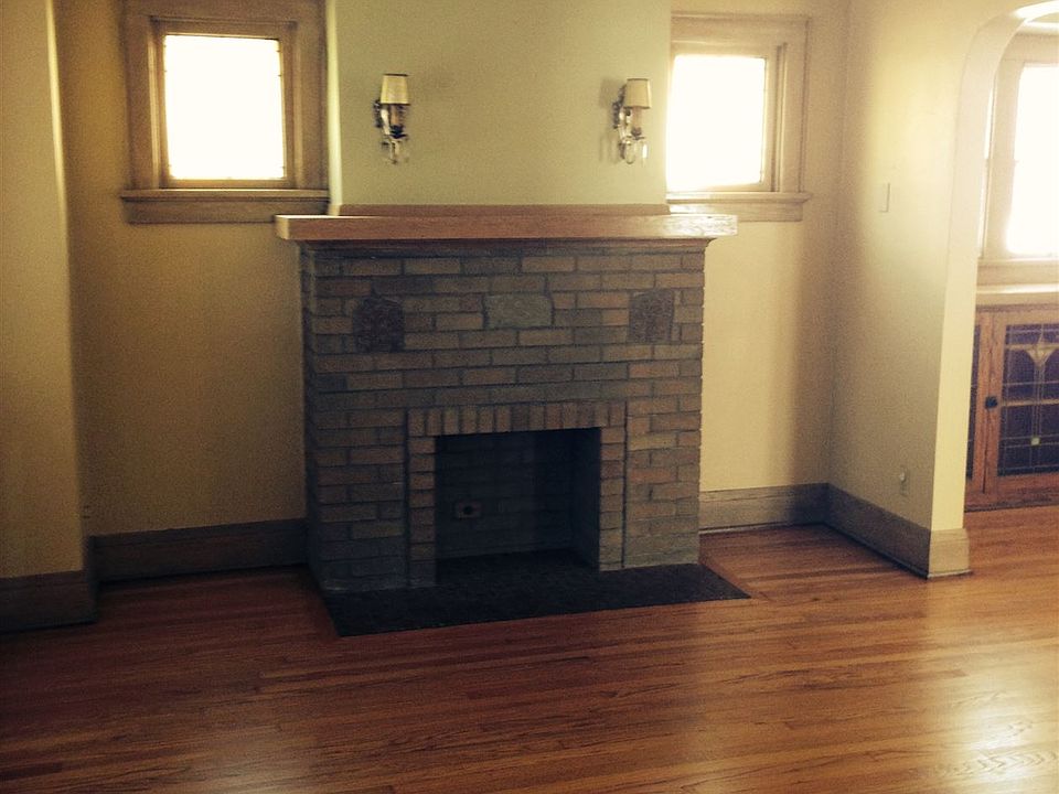 1st image of 1631 E Newton Ave
