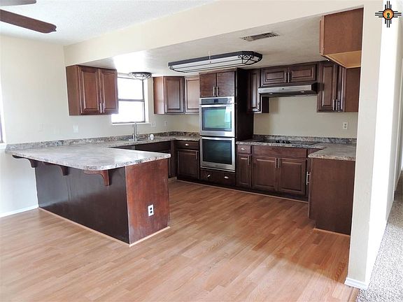 4th image of 7411 N Piedras Dr